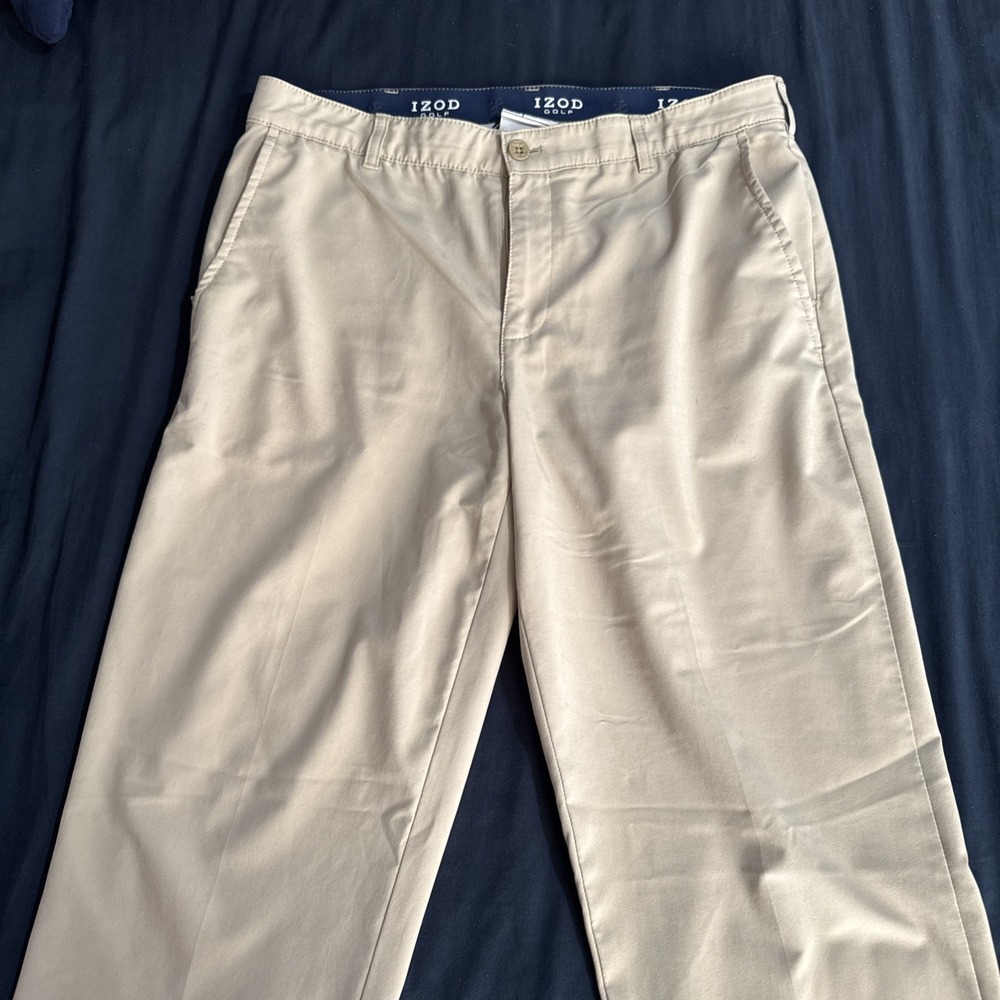 Izod‎ Golf Flat Front Pants Men's 34x32 Khaki Performance Slacks